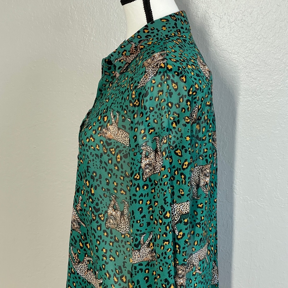 Lulus Green Leopard Print Button-Down Blouse Size… - image 3